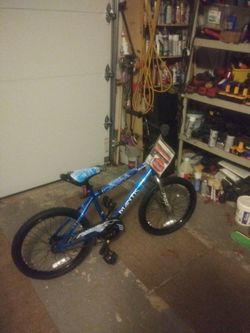 Mantis Krome Bike
