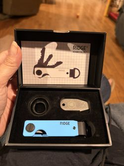 RIDGE KEYCASE In Speedway Blue 