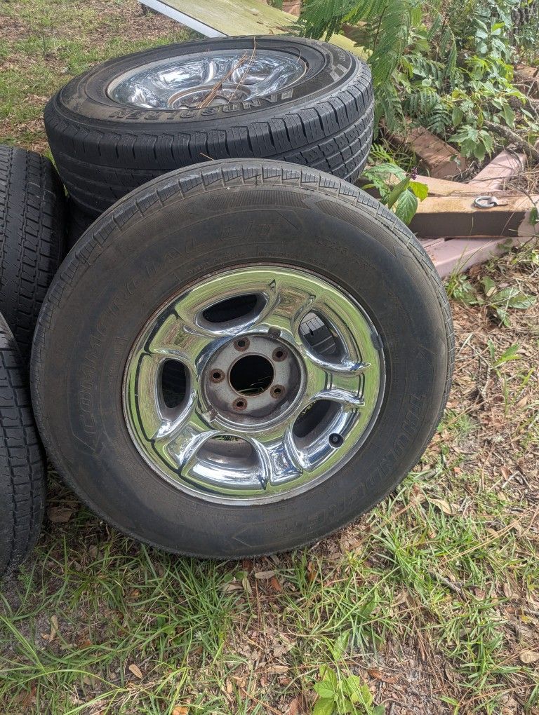 Tires And Rim Lt 245 75 R17