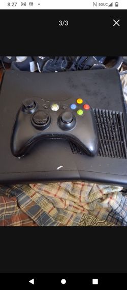 Xbox 360 slim console and controller only