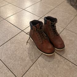 Boots No 10