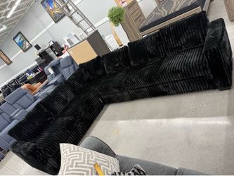 “L” Shape Sectional ‼️ Only $899‼️