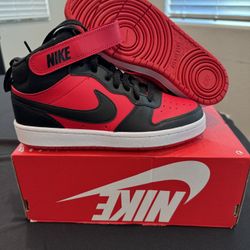 Nike Court Borough Mid 2 (GS) Red/Black/White – Youth Size 5Y – New