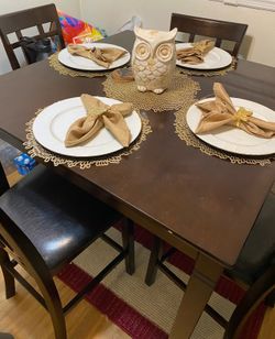 Kitchen table