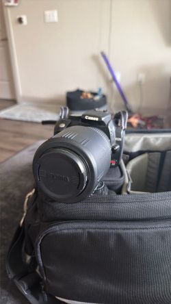 Cannon DS126071