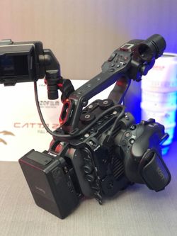 Sony FX6 Full-Frame Cinema Camera (Body Only) Full Rig Included with continous power Accessories