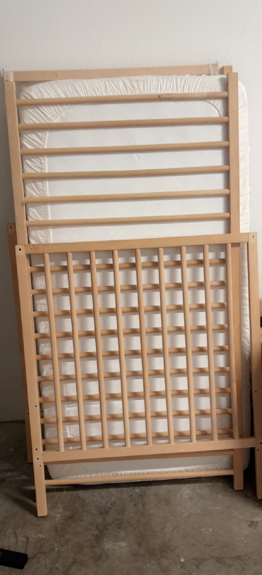 Baby Bed / Matress