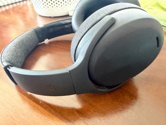 Skull candy headphones