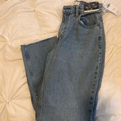 Abercrombie & Fitch 90s Straight Curve Love Jeans 