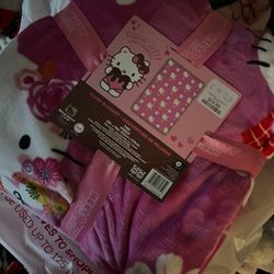 hello kitty valentines blanket 