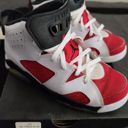 Jordan 6 carmines (kids size 2y)