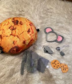 Adults cookie and mouse costume