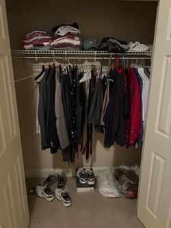 Huge Men’s Clothing & Shoe Lot – Size Large / Shoes 10