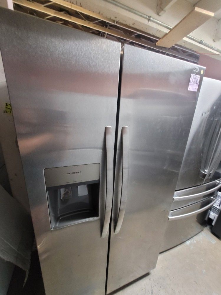 Refrigerator Frigidaire
