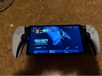 PlayStation Portal Small crack