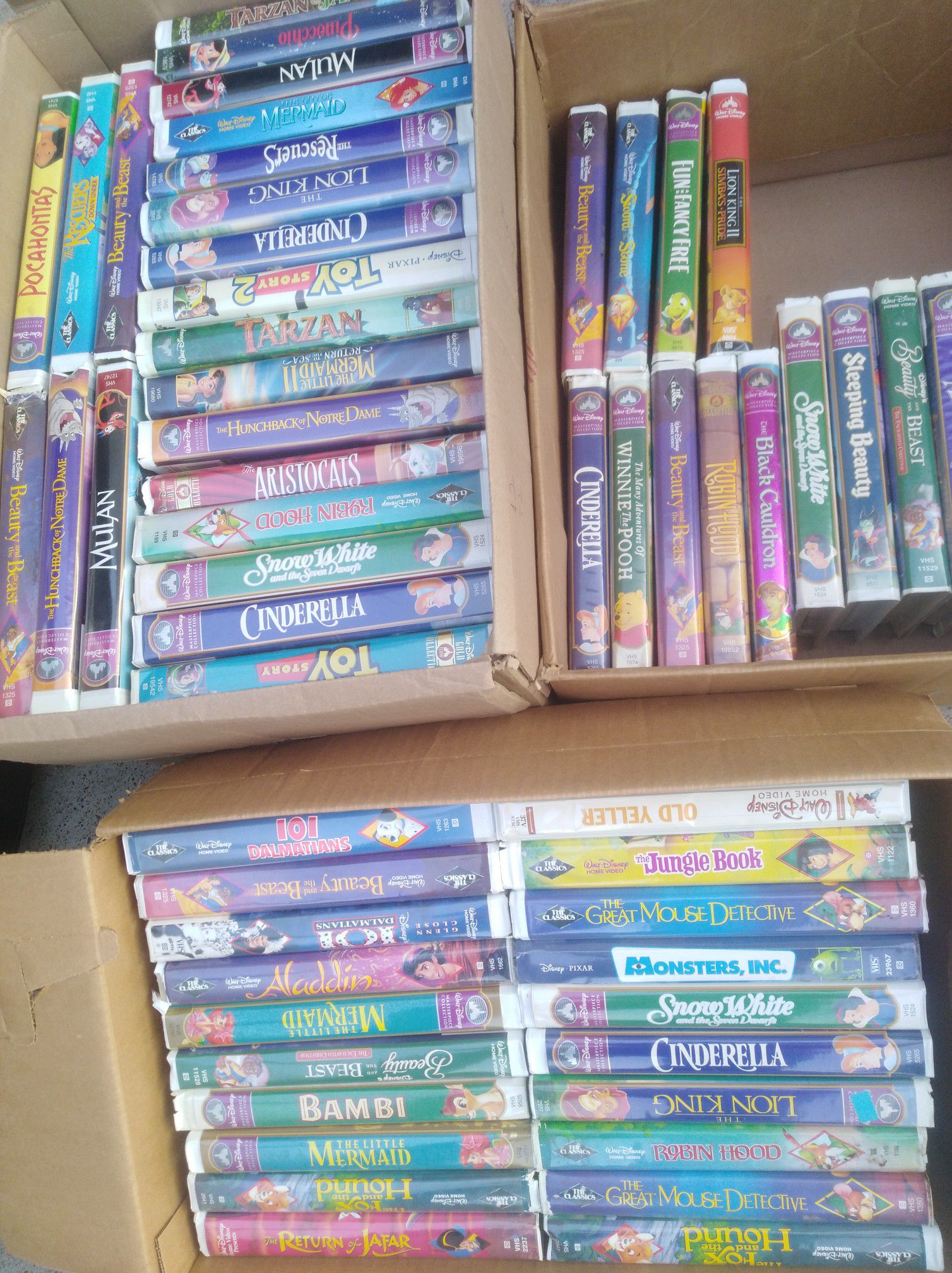 Lot of 80 Vintage Disney Movies VHS format Excellent Condition