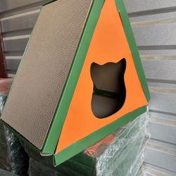 Cat Scratching Board