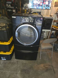Maytag dryer with pedestal