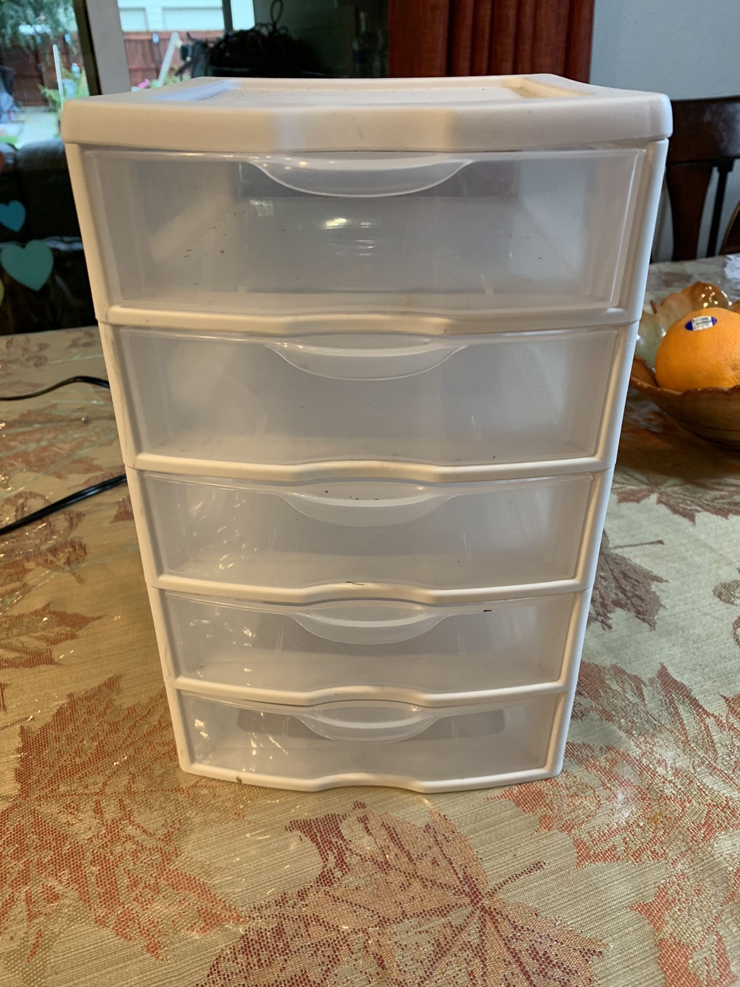 Plastic drawer small