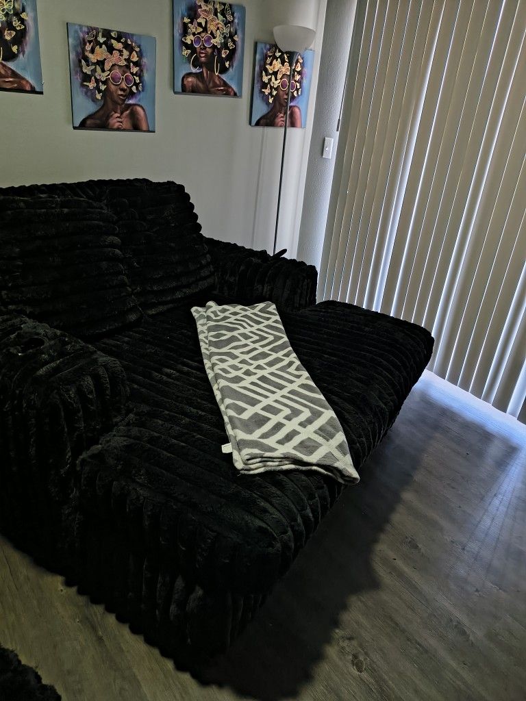 Oversize Chair