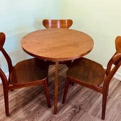 West Elm Mid-Century Bistro Table W/Chairs