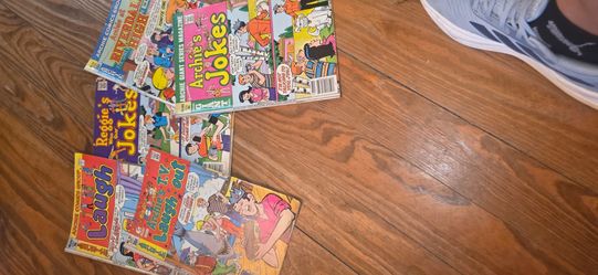 Archie Comics Lot of 5 Vintage Issues
