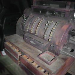 1900's Antique National Register