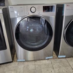 New LG ThinQ Gas Dryer 7.4 Cubic Feet 