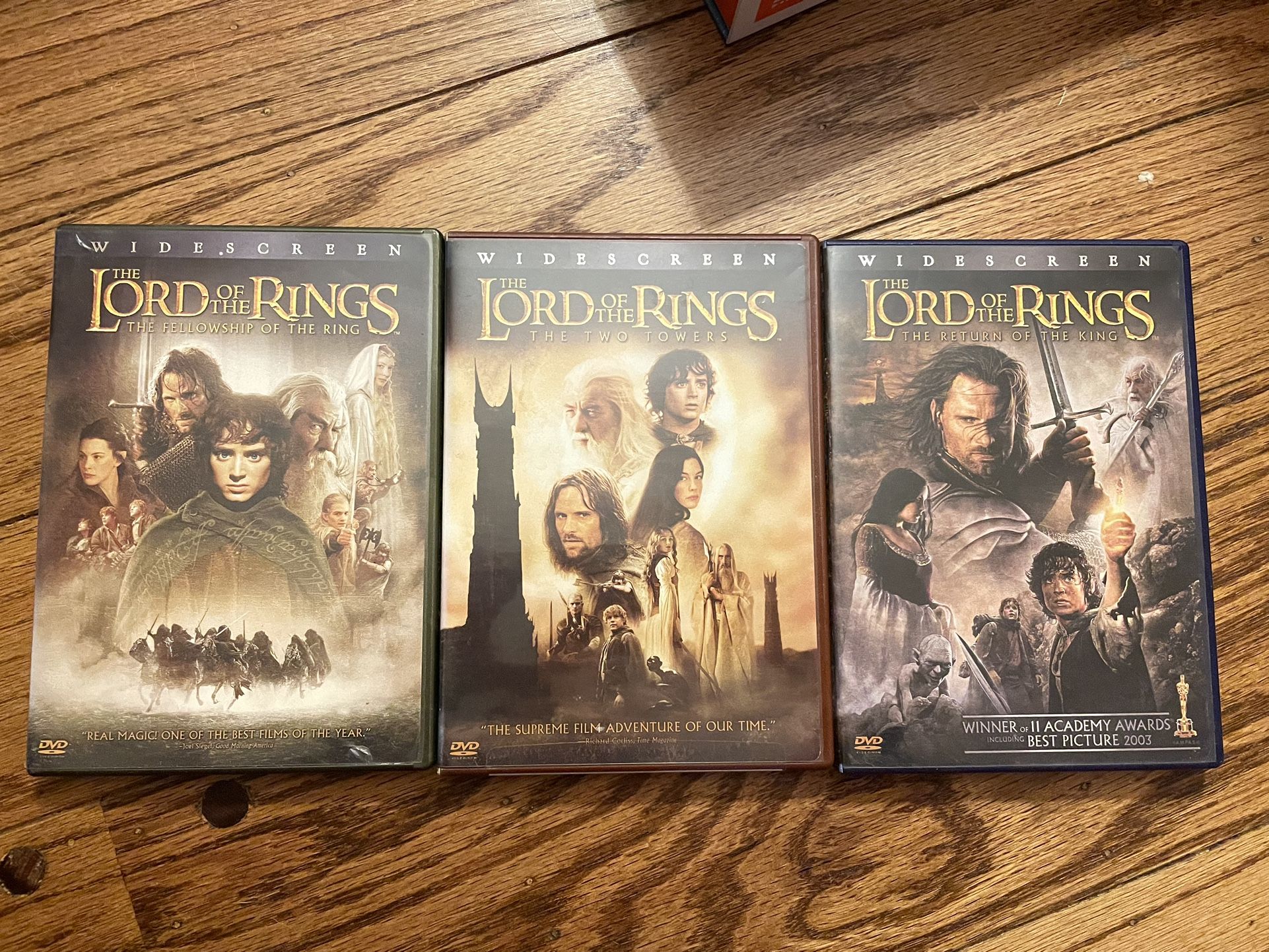 Lord Of The Rings Trilogy DVD Set