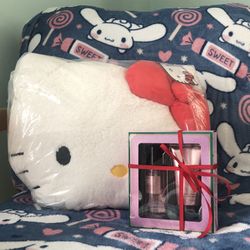 Hello Kitty & Victoria Secret