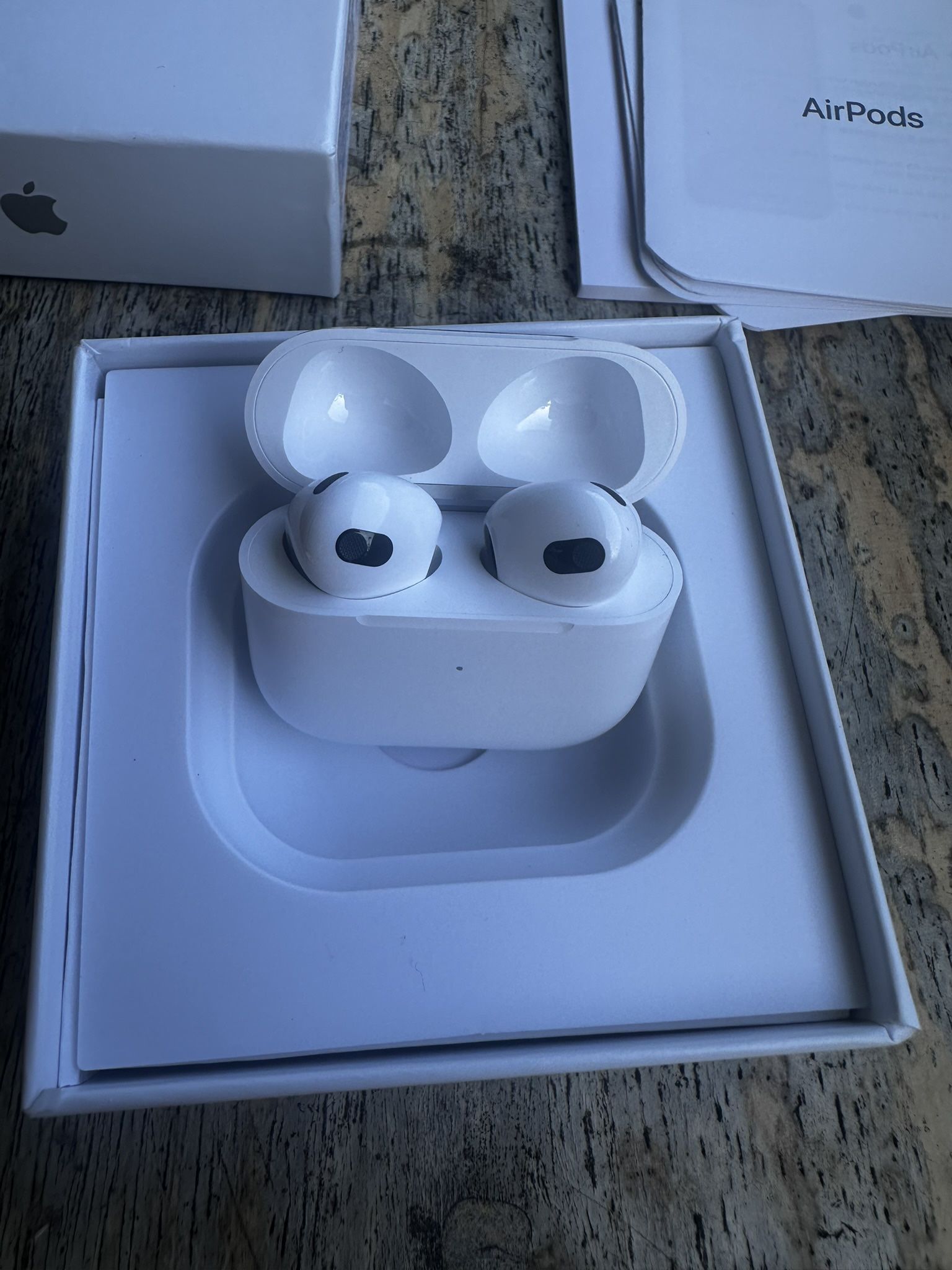 AirPods (3rd Gen) NEVER USED