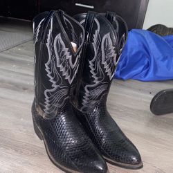 Laredo Black Boots 