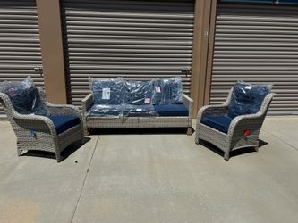 Patio furniture set