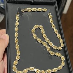 14k  Gold chain 