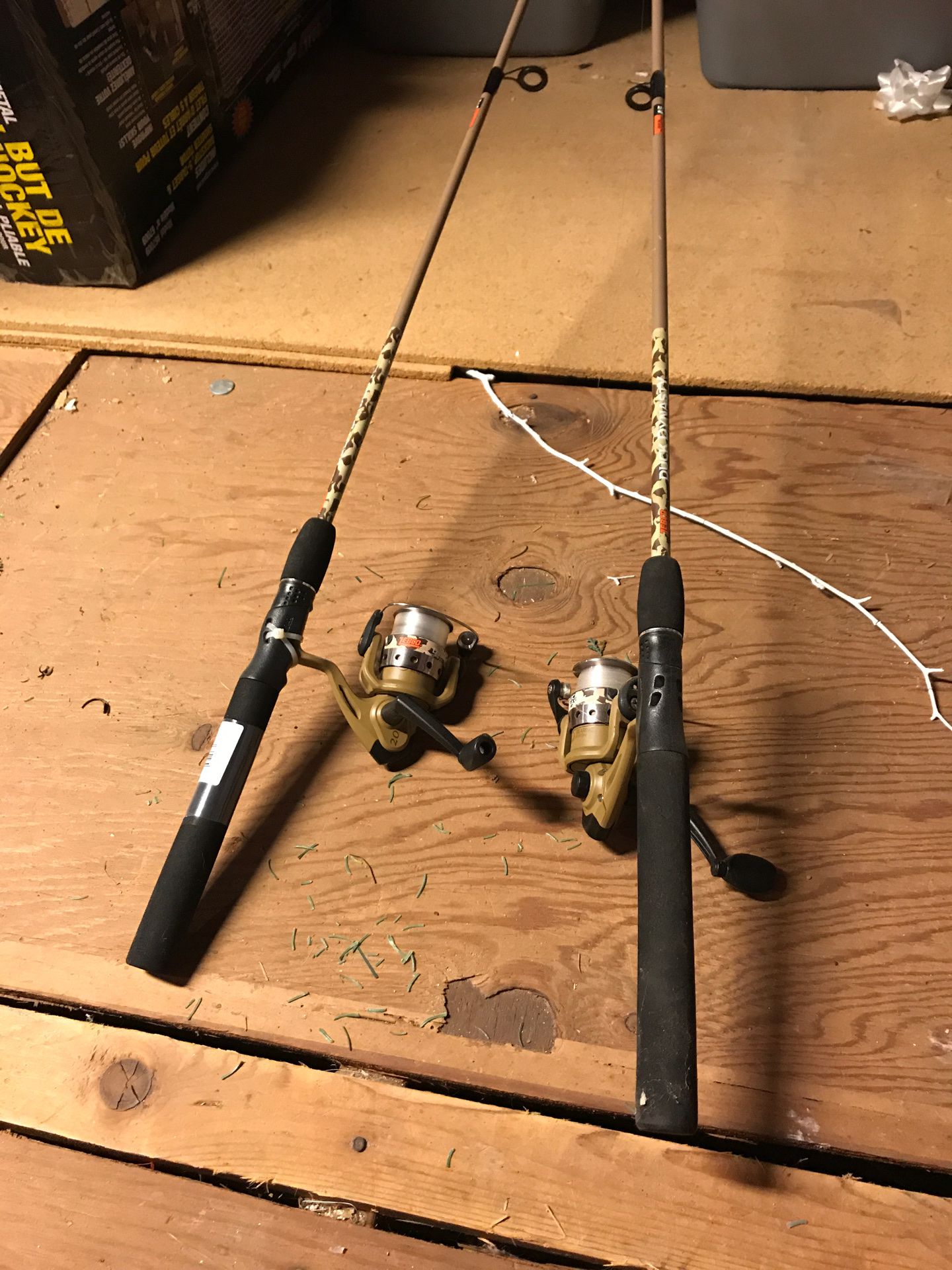ZEBCO duck dynasty fishing rods