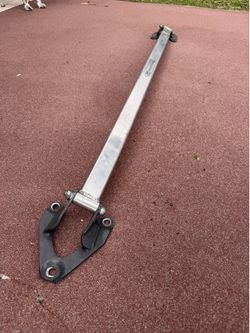 Mercedes W204 Megan Racing Strut Bar
