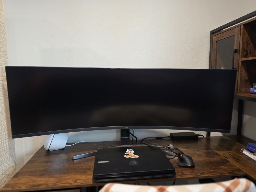 Samsung Odyssey 49" Curved Monitor