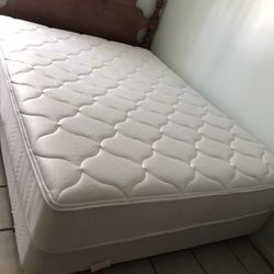 Cama Completa  Queen