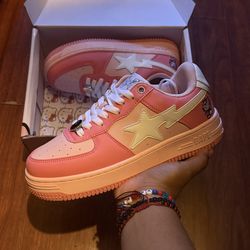 Bapesta X hello kitty