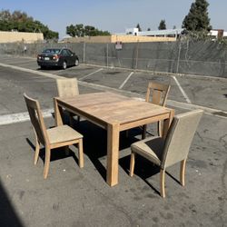 Dinning Table And Chairs