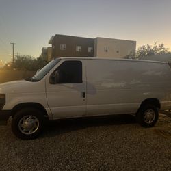 2008 Ford E-250