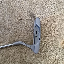 Wilson allignment putter