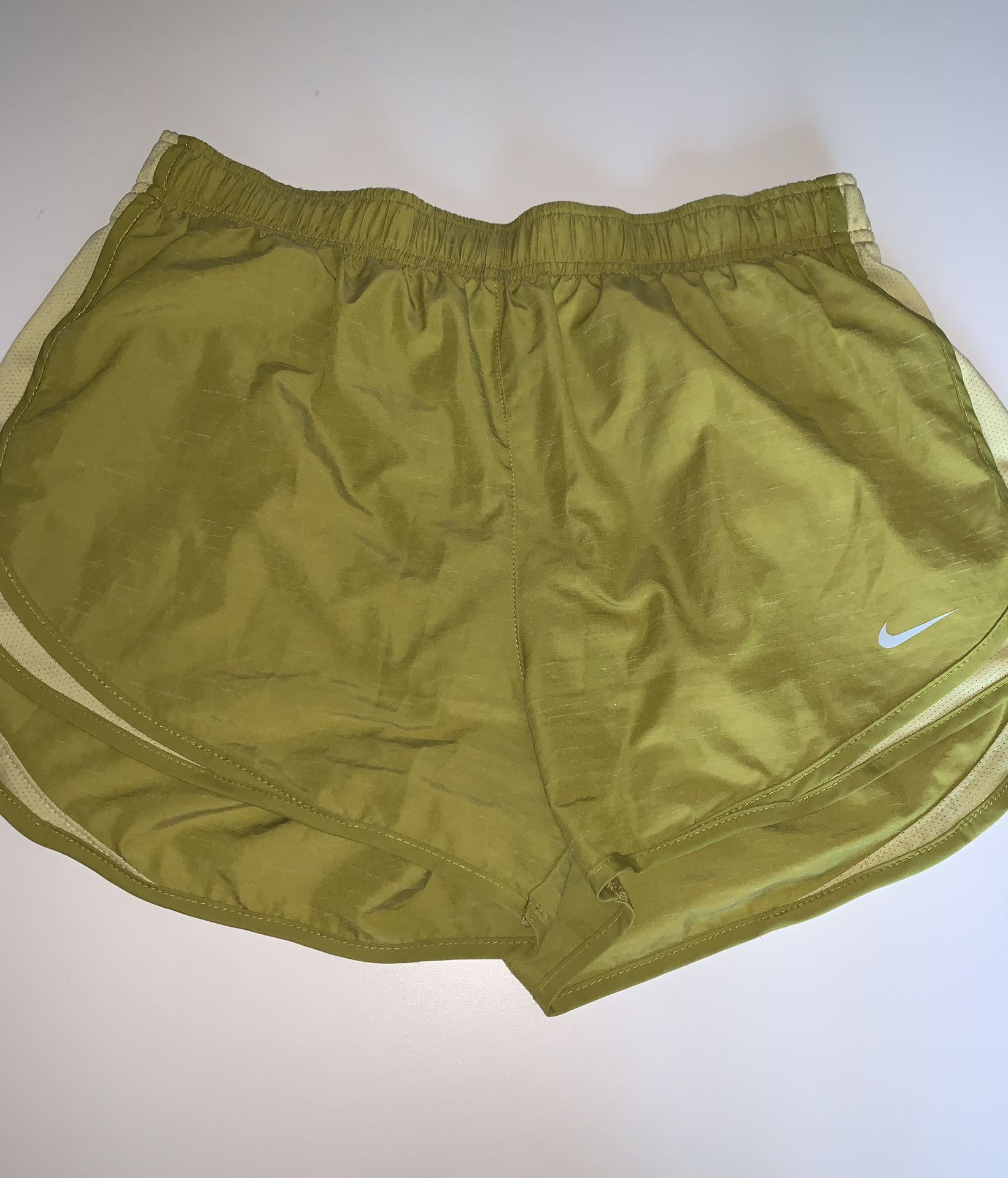 Nike Dri-Fit Athletic Shorts Size L