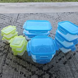 Snap Lid Tupperware...