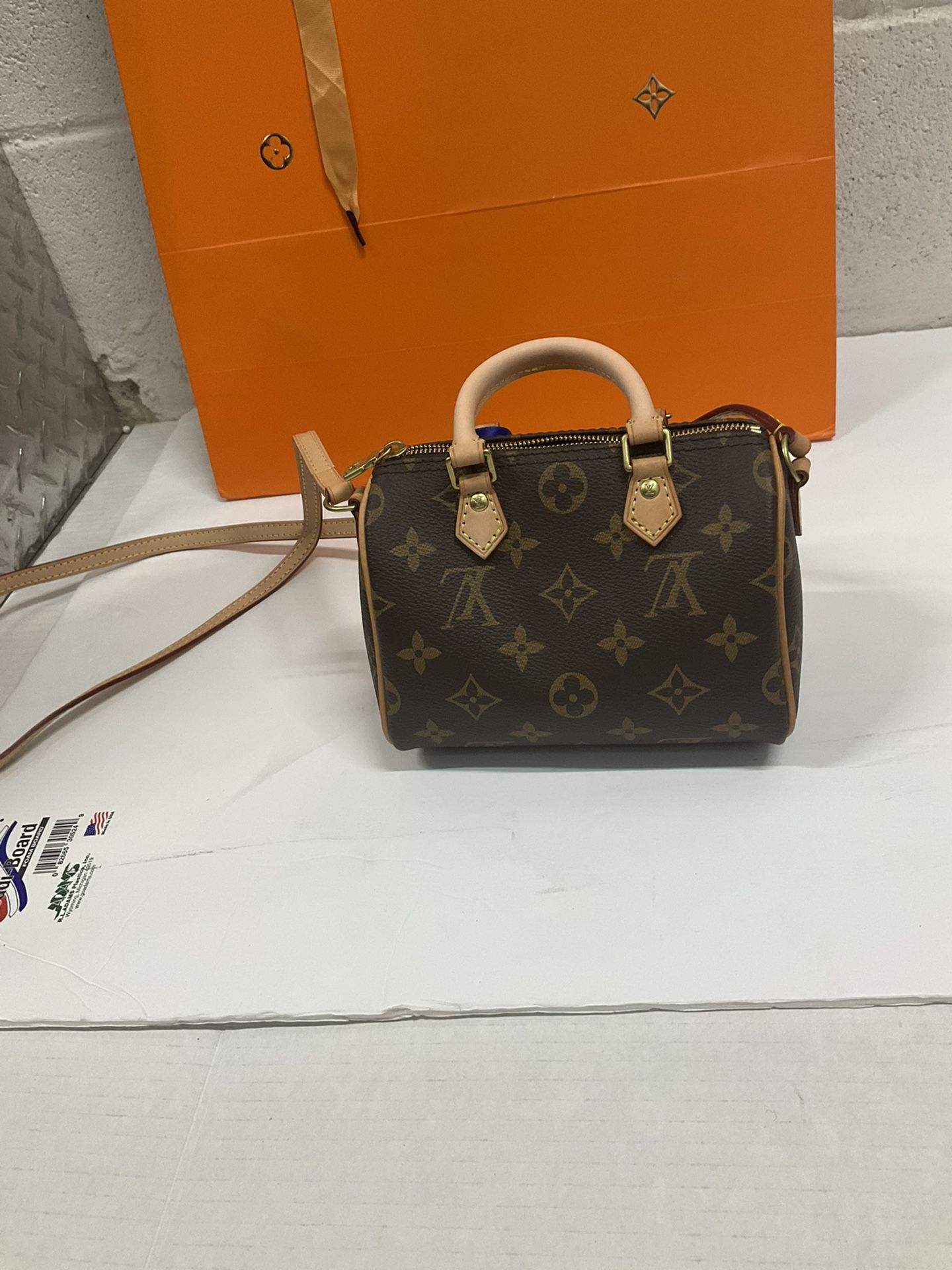 Louis Vuitton Twist One Handle MM Bags for Sale in Jersey City, NJ - OfferUp