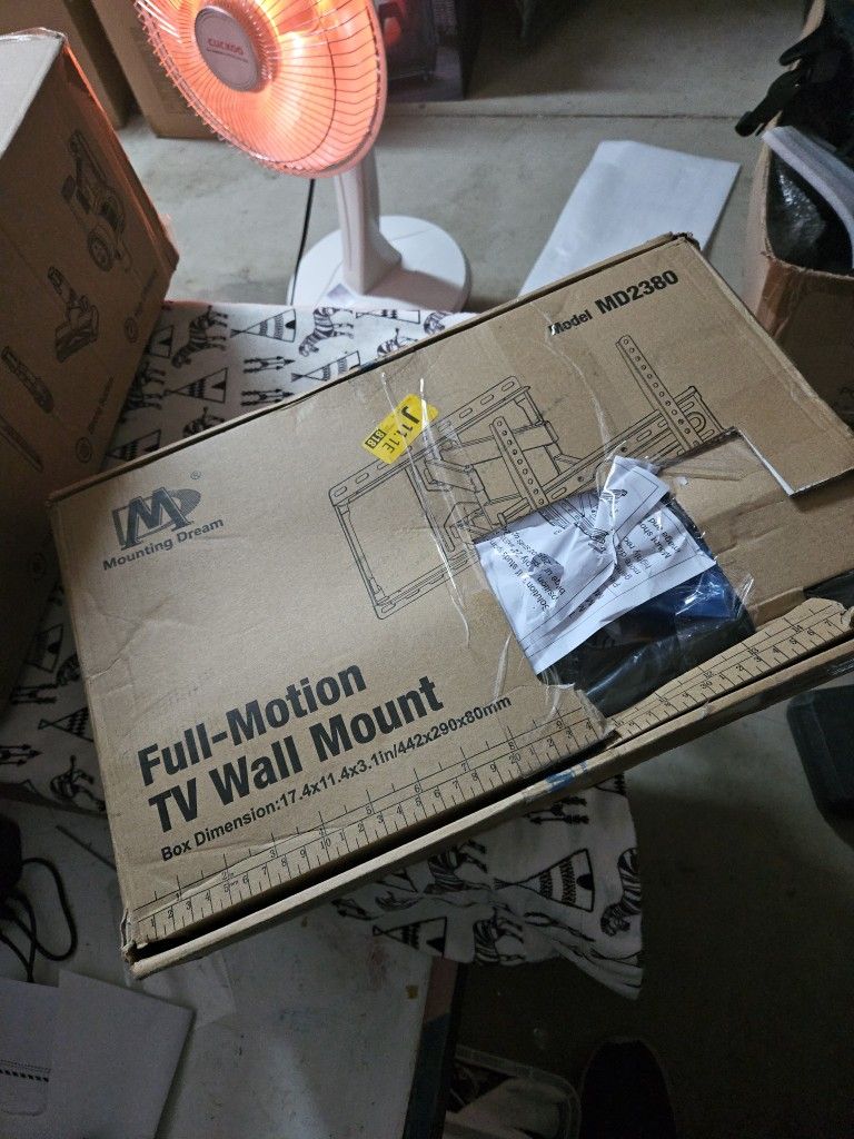 Mounting Dream TV Wall Mount for 32-65 Inch