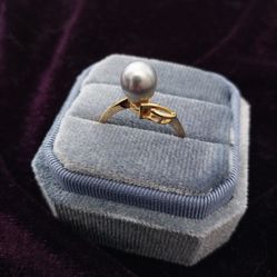Vintage Pearl Ring