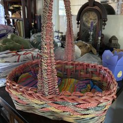 Beautifully Braided& Woven Vintage Easterbasket