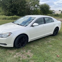 2011 Chevrolet Malibu Lt ** 2700 