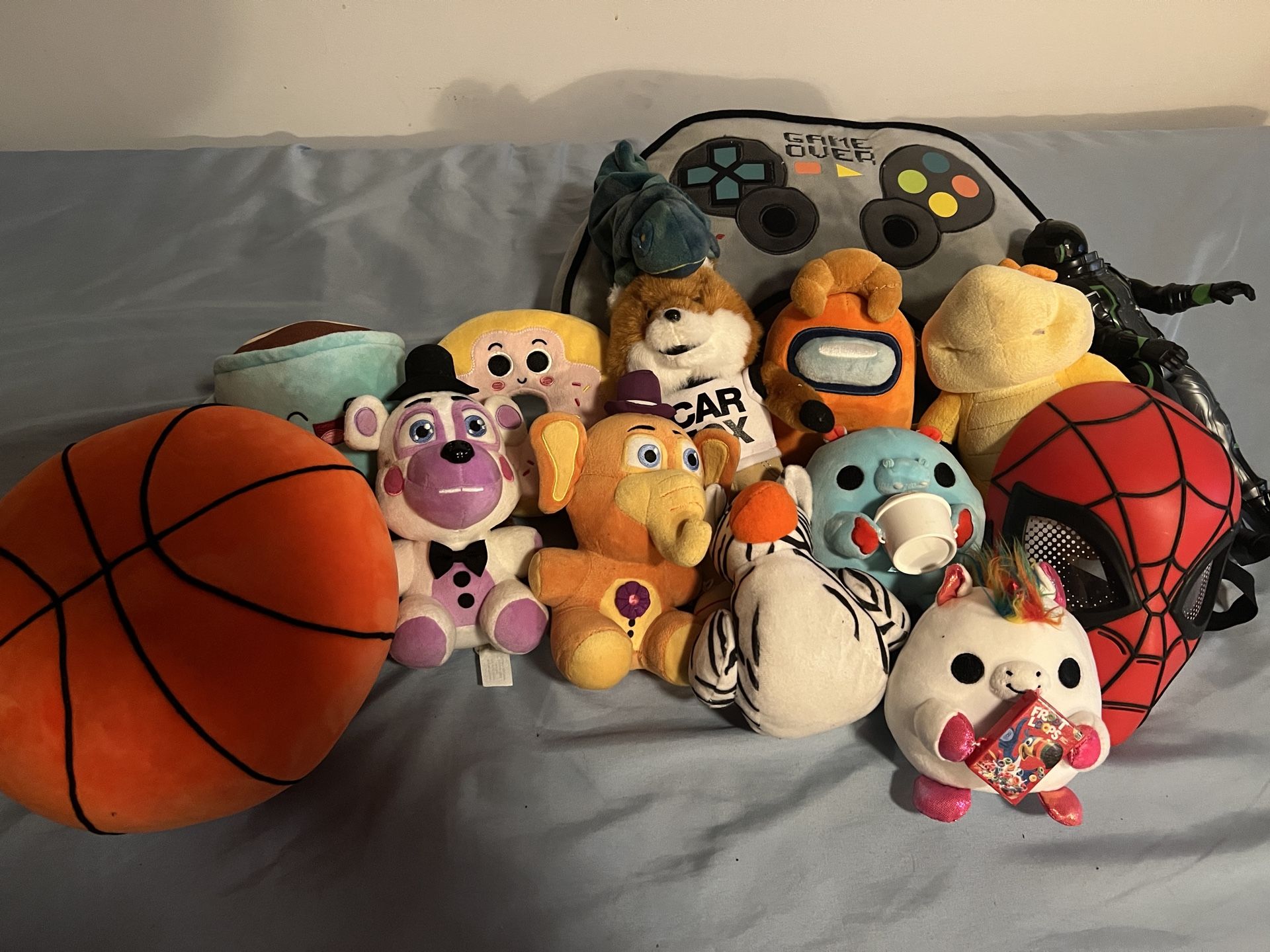 Plushies And Extras 